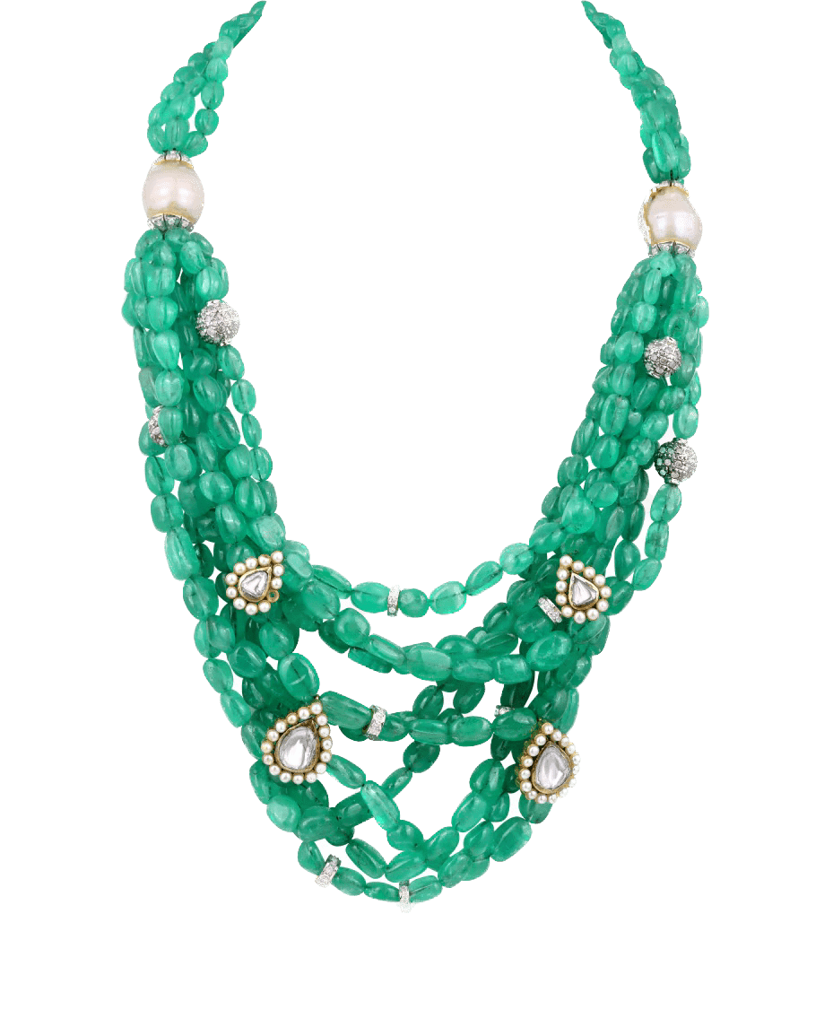 Important emerald beads necklace with Cut and uncut diamonds and south seas