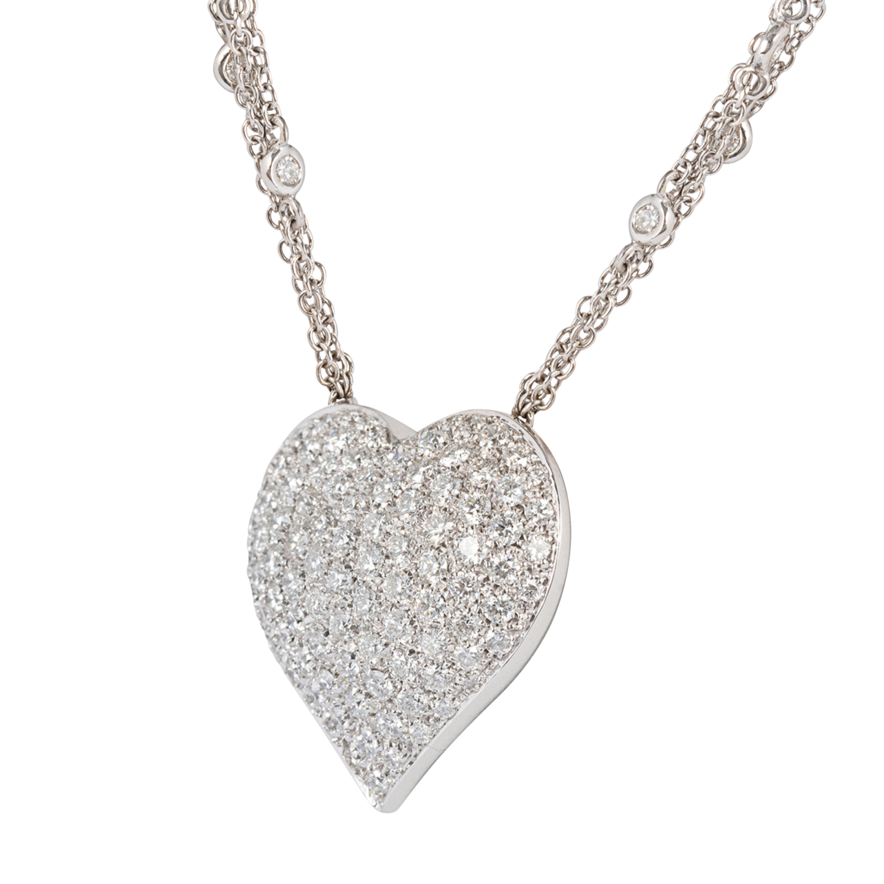 Large heart shaped pave diamond pendant chain