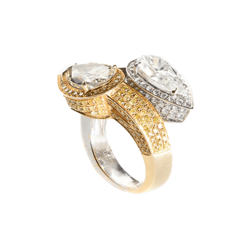 Toi Moi White and Yellow Pear Shaped Diamond Ring