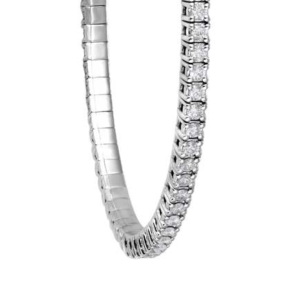 Stretchable diamond tennis bracelet in white gold